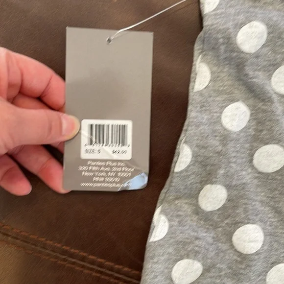 Kathy Ireland pajama set - Picture 7 of 8